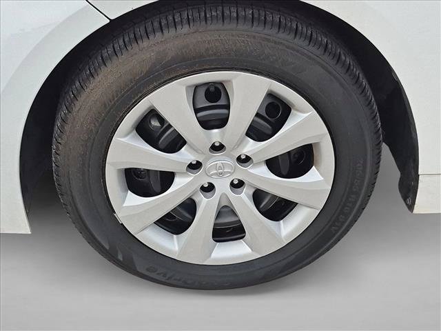 Used 2024 Toyota Corolla LE FWD image 18