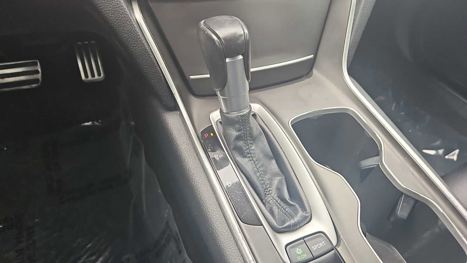 Used 2018 Honda Accord Sport image 21