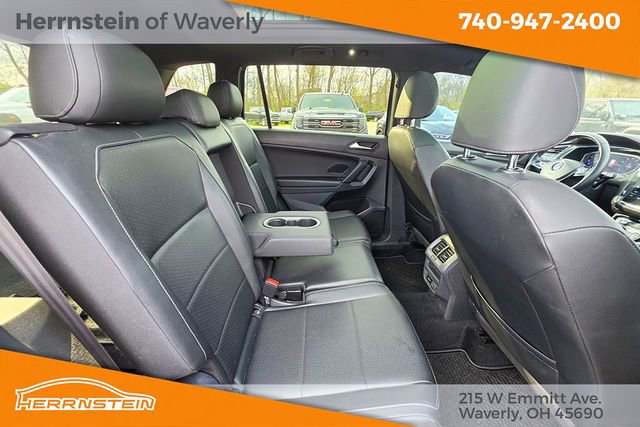 Used 2019 Volkswagen Tiguan SEL Premium R-Line image 26