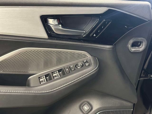 Certified 2023 Acura MDX SH-AWD w/ Technology Package image 13