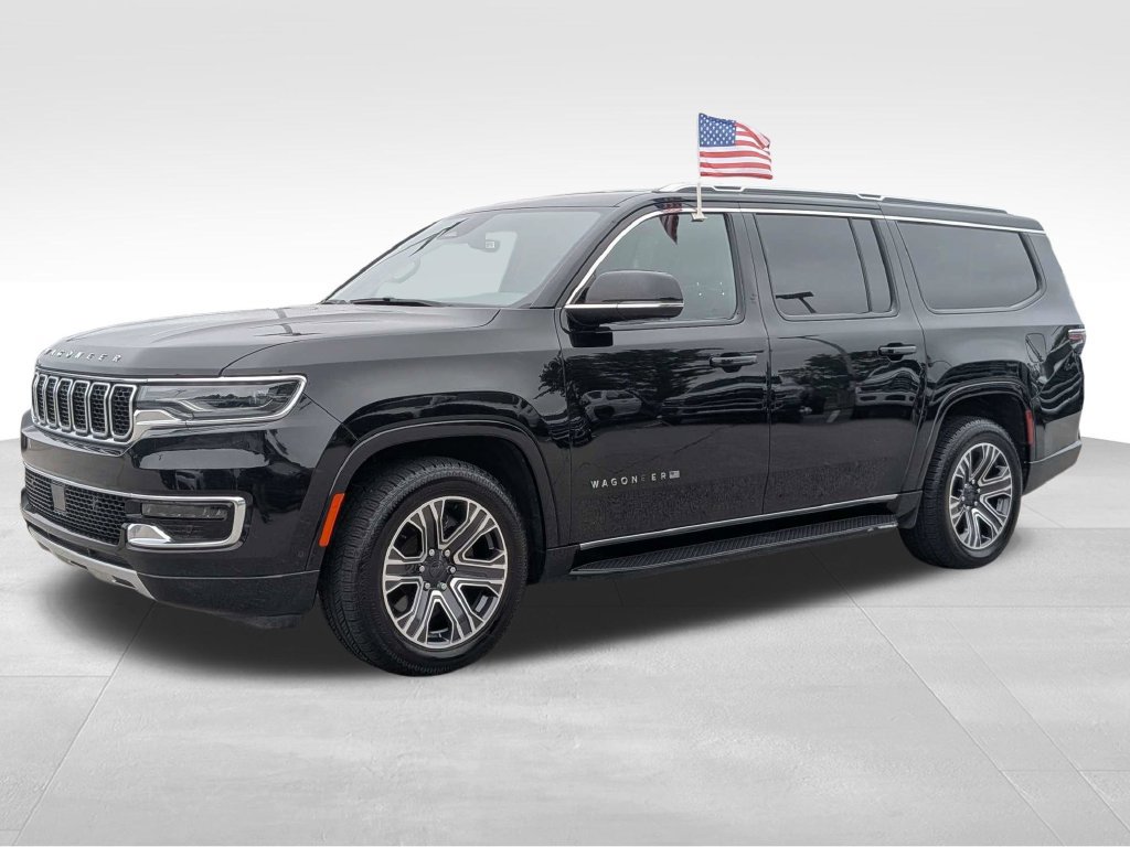 Used 2024 Jeep Wagoneer L Series II w/ Flexible Seating Group AWD/4WD image 7