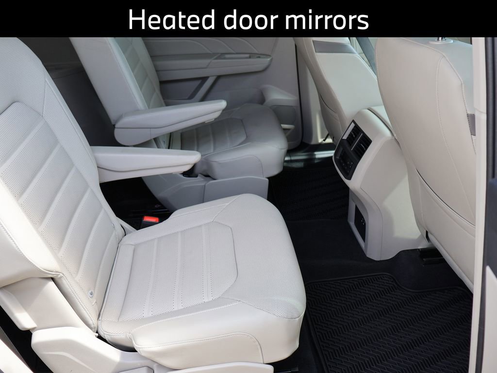 Certified 2023 Volkswagen Atlas SEL Premium image 16