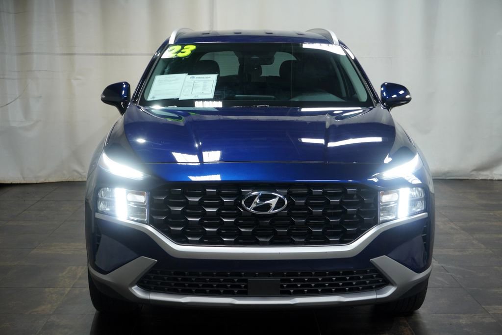 Certified 2023 Hyundai Santa Fe SEL w/ Cargo Package AWD/4WD image 9