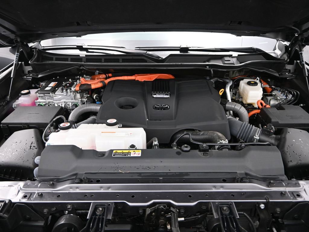 Used 2024 Toyota Tundra Limited image 17