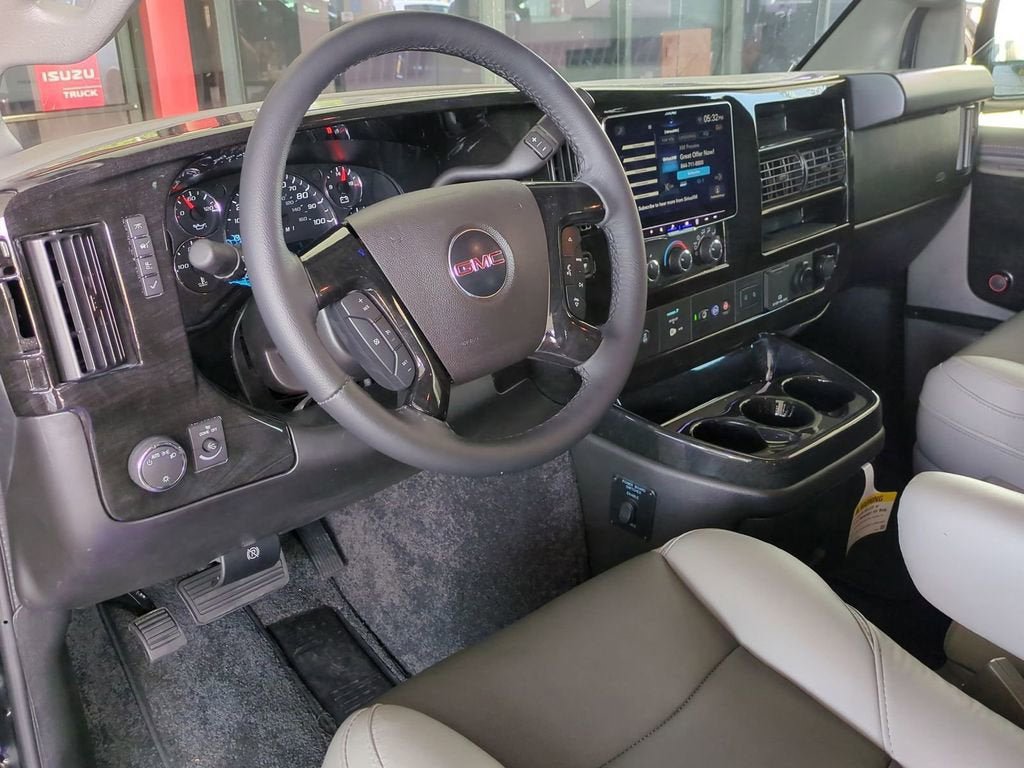 New 2025 GMC Savana 2500 Extended w/ Driver Convenience Package RWD image 11