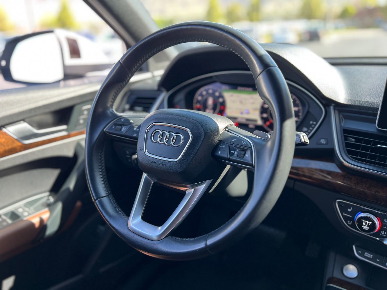 Used 2018 Audi Q5 2.0T Premium Plus w/ Premium Plus Package image 11