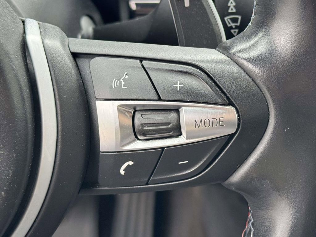 Used 2017 BMW M6 Gran Coupe RWD image 19