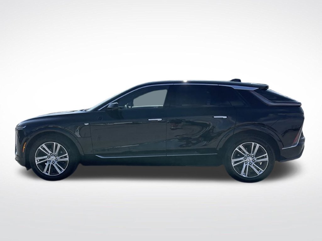 Certified 2024 Cadillac Lyriq Tech AWD/4WD image 2