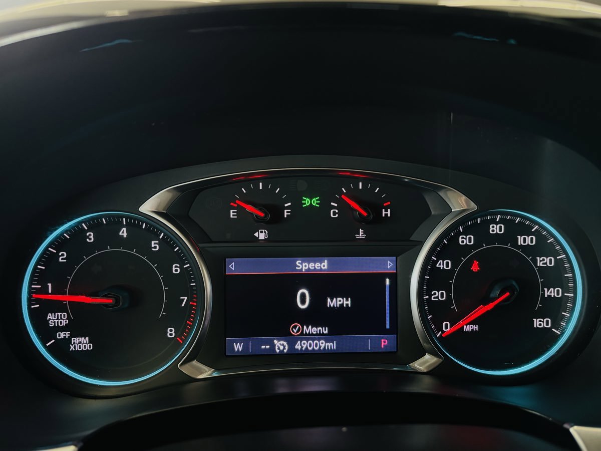 Used 2020 Chevrolet Traverse Premier FWD image 41