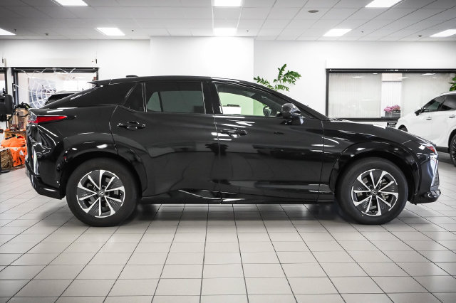 Certified 2023 Lexus RZ 450e Premium w/ Technology Package AWD/4WD image 5