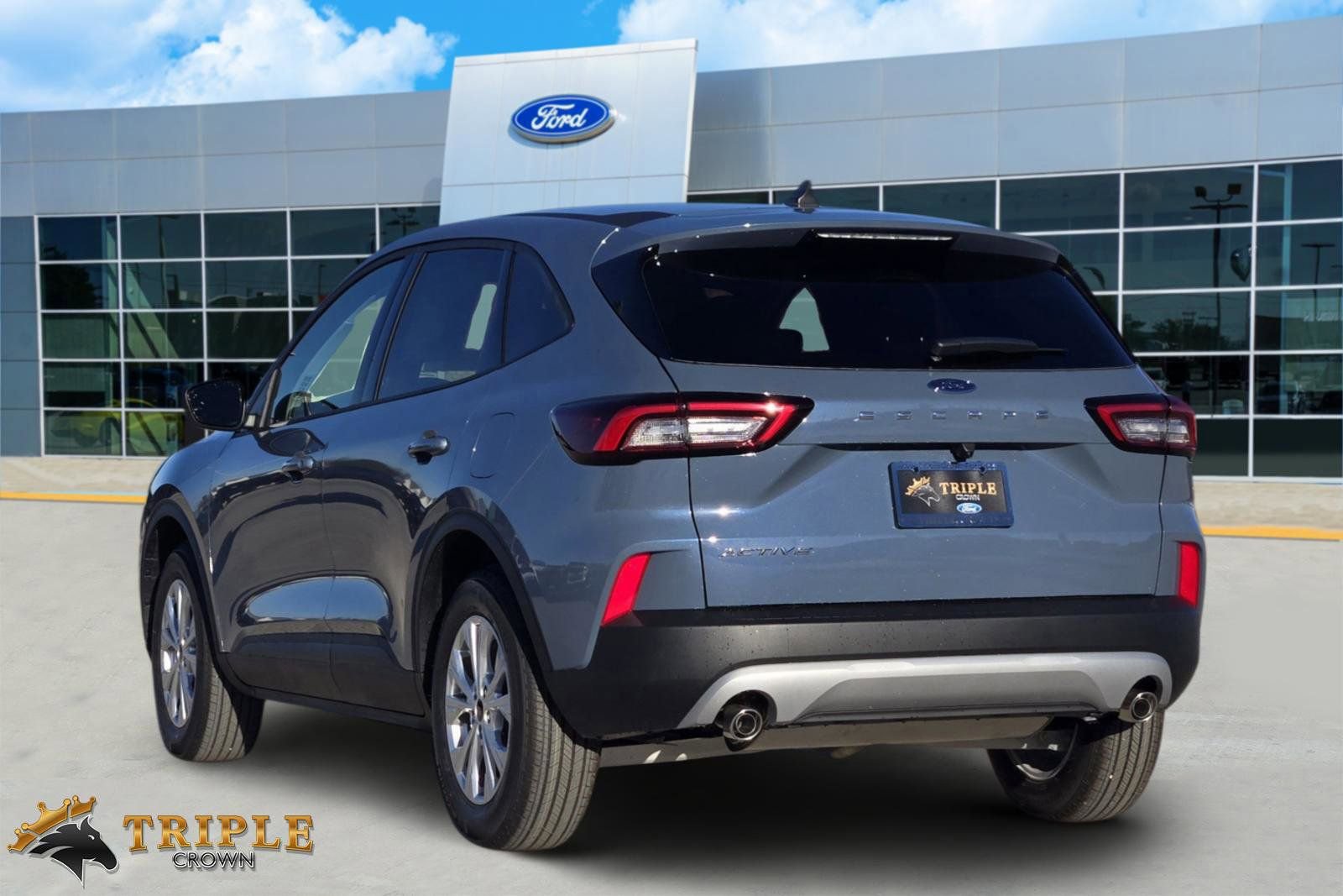 New 2026 Ford Escape Active FWD image 4