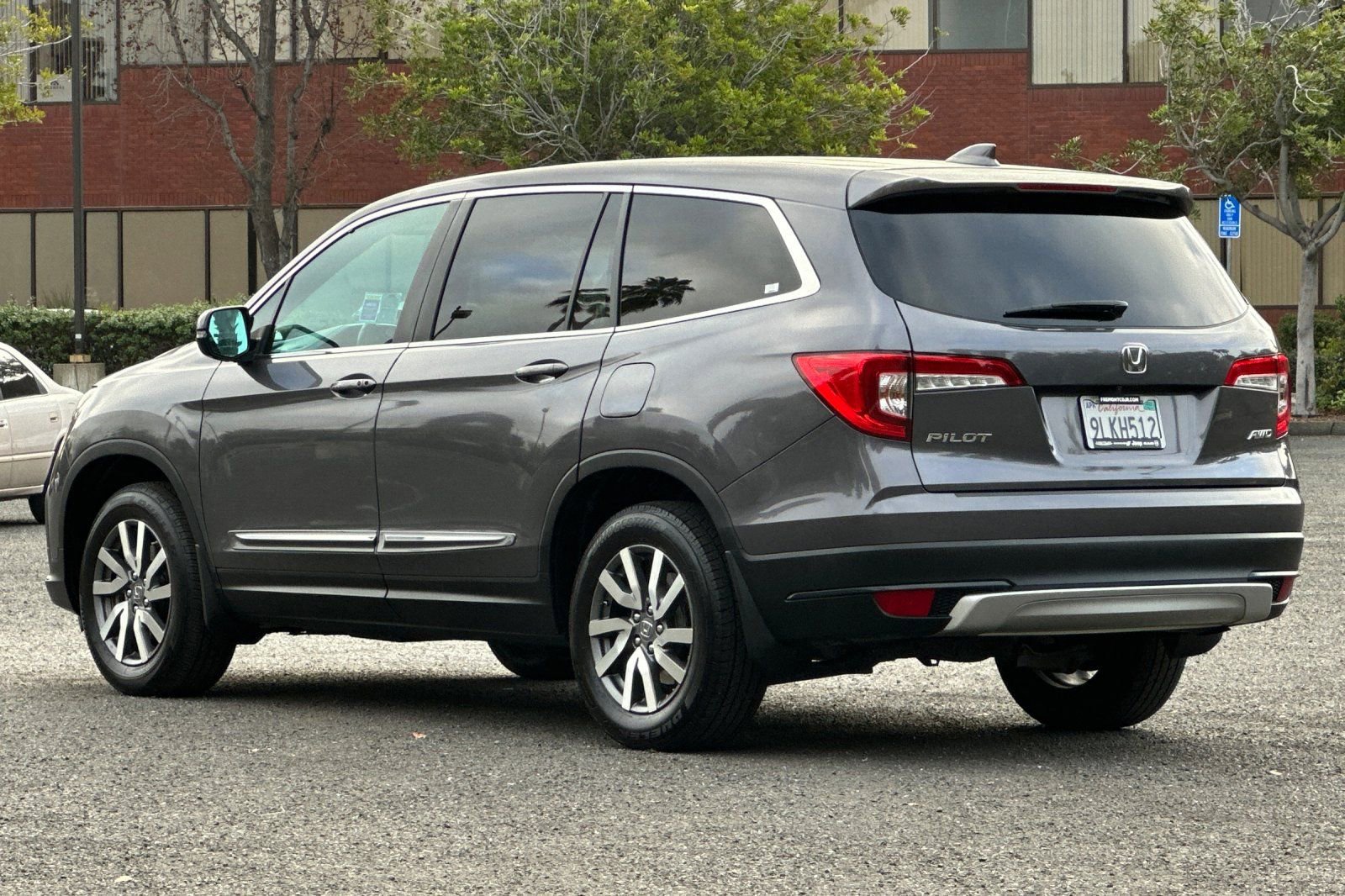Used 2020 Honda Pilot EX-L image 5