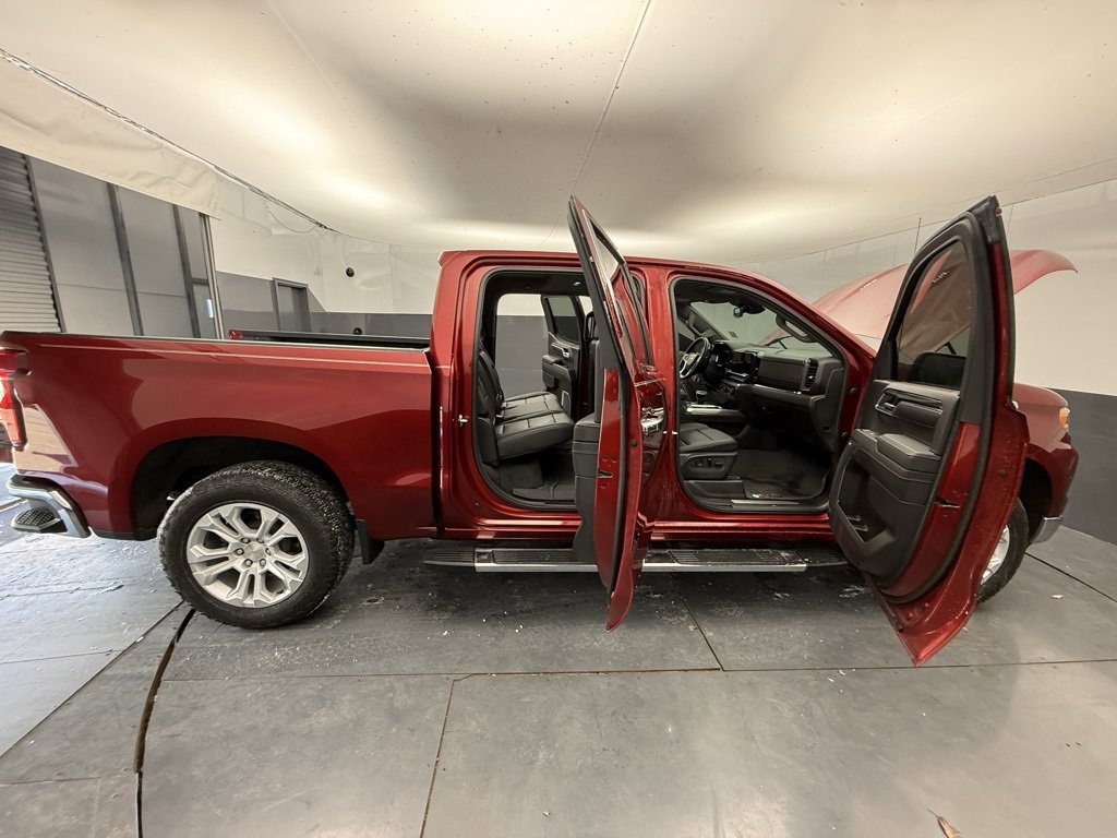 Used 2023 Chevrolet Silverado 1500 LTZ image 20
