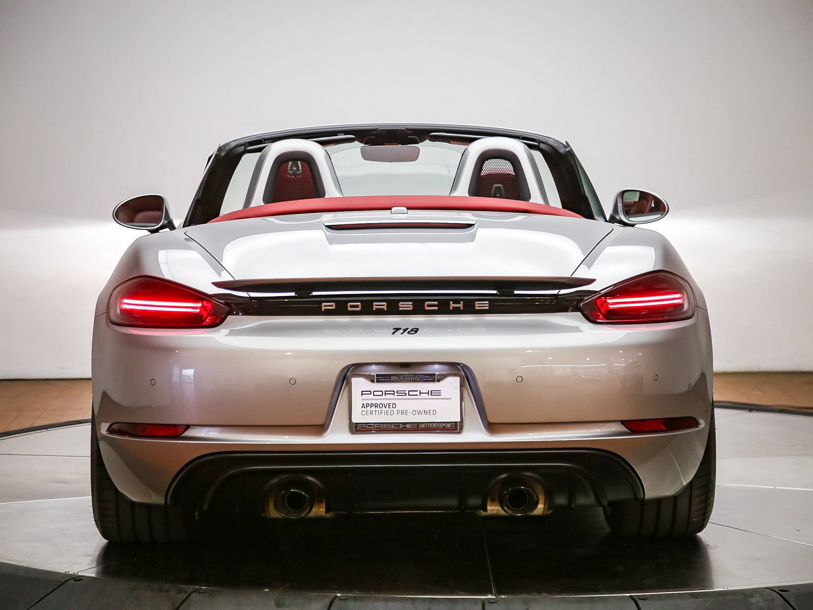 Used 2024 Porsche 718 Boxster GTS RWD image 6