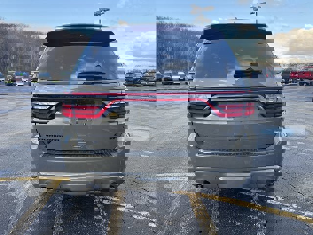 Used 2022 Dodge Durango GT w/ Blacktop Package AWD/4WD image 4