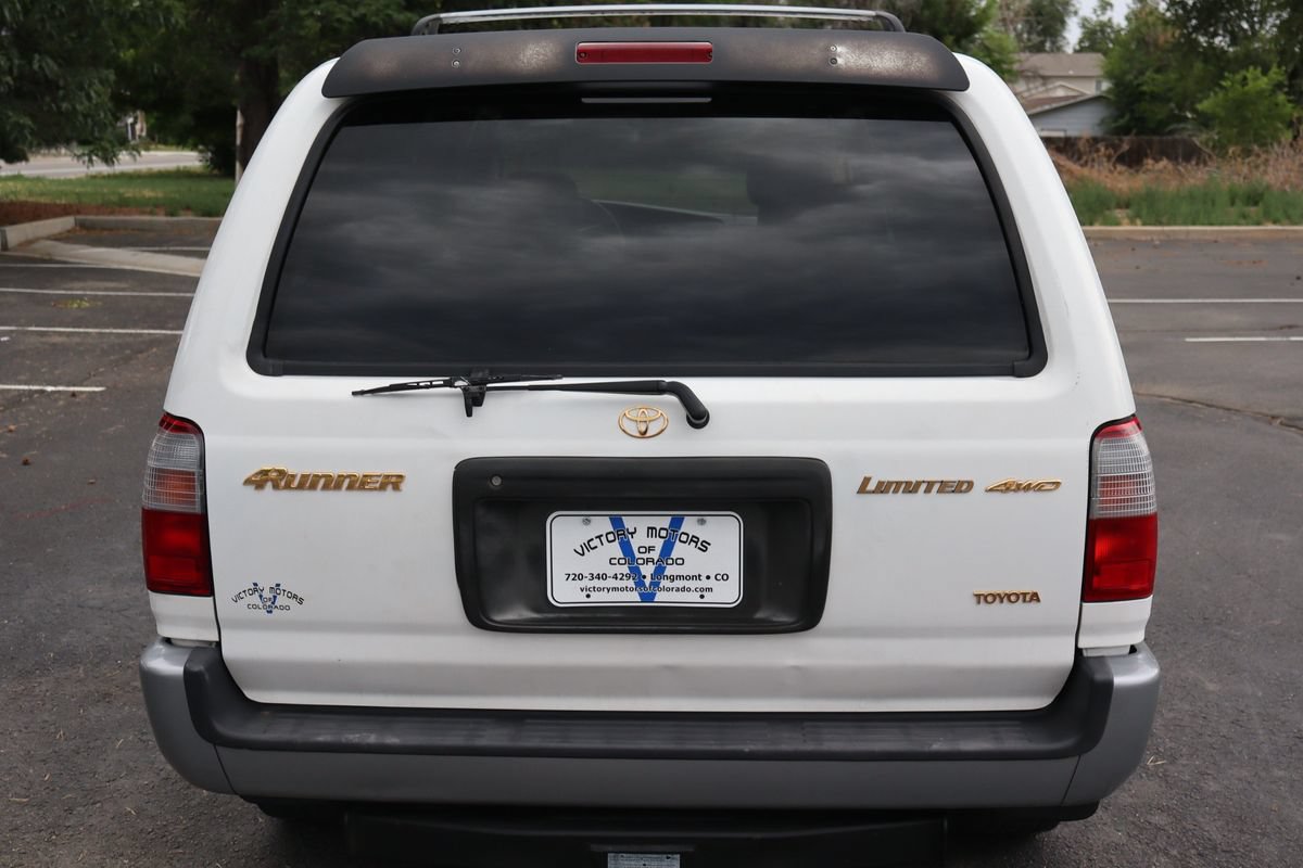 Used 2000 Toyota 4Runner Limited AWD/4WD image 6