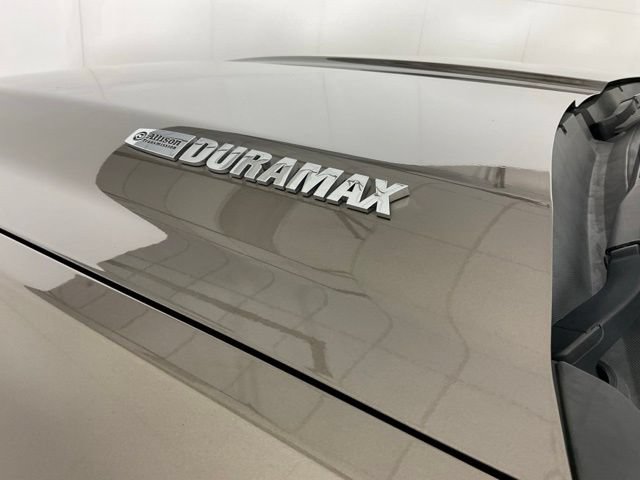 Used 2015 Chevrolet Silverado 2500 High Country w/ Duramax Plus Package AWD/4WD image 47