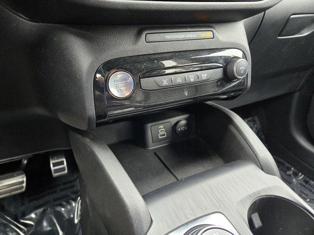 Certified 2024 Ford Escape ST-Line w/ Tech Pack #1 AWD/4WD image 11