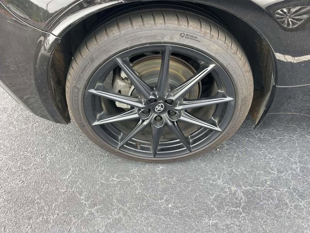 Used 2023 Toyota GR86 Premium w/ ALL Weather Mat Package (TMS) RWD image 14