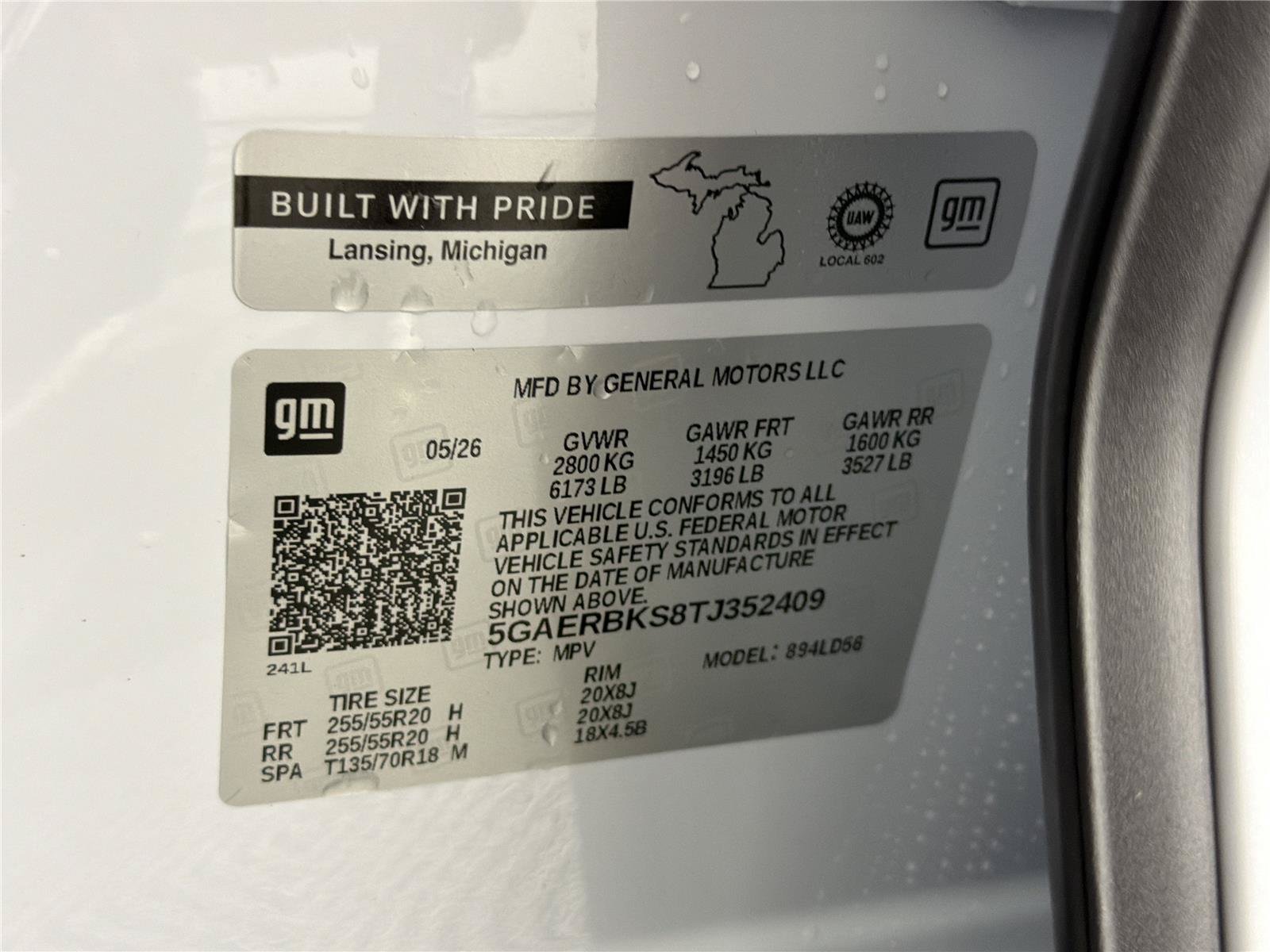 New 2026 Buick Enclave Sport Touring w/ Power Package FWD image 35