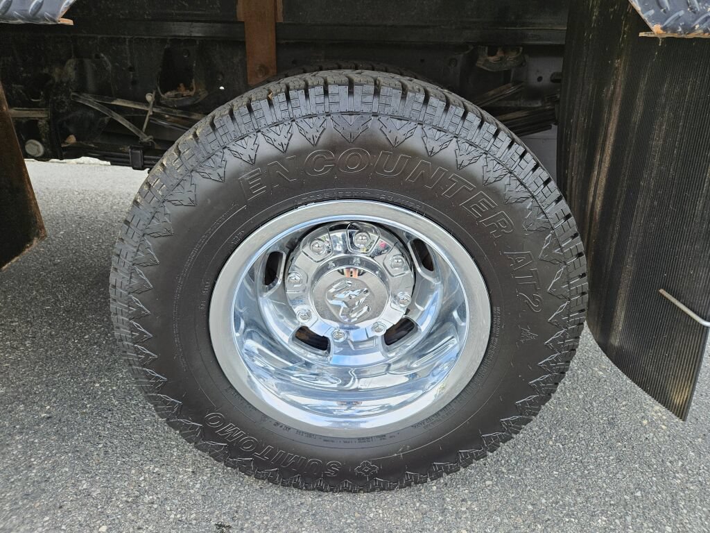 Used 2024 RAM 3500 SLT w/ Quick Order Package 2YG SLT AWD/4WD image 13