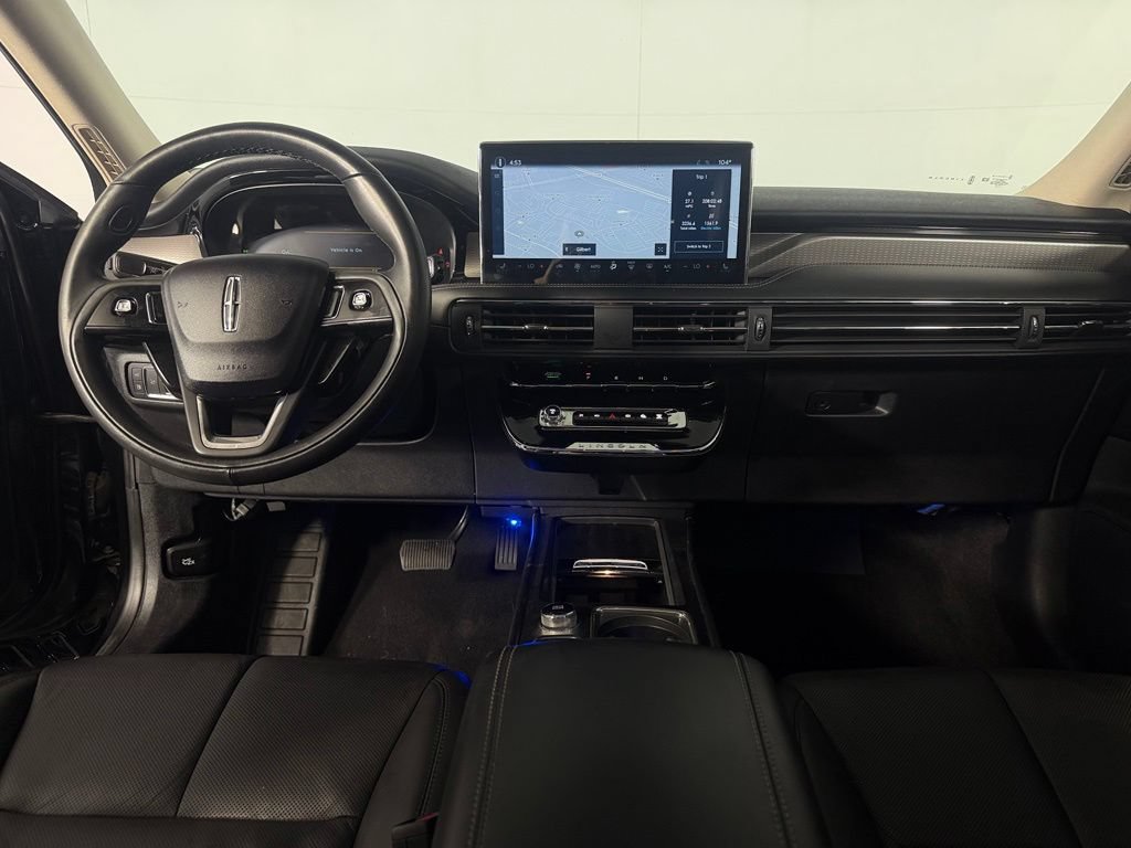 Used 2024 Lincoln Corsair Grand Touring AWD/4WD image 11