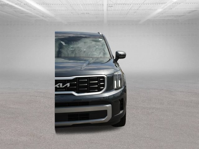 Used 2023 Kia Telluride S FWD image 43
