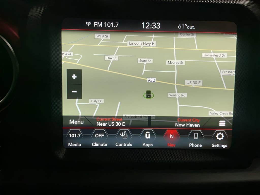 Used 2023 Jeep Wrangler Unlimited Rubicon w/ Cold Weather Group image 17