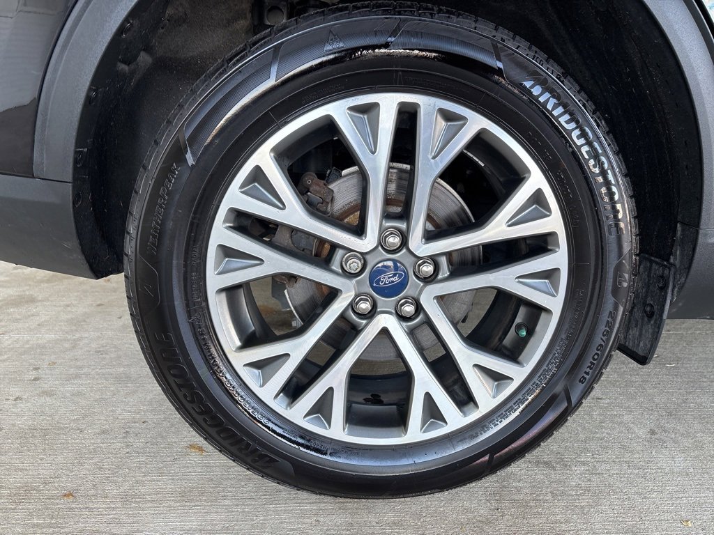 Used 2021 Ford Escape SEL image 35