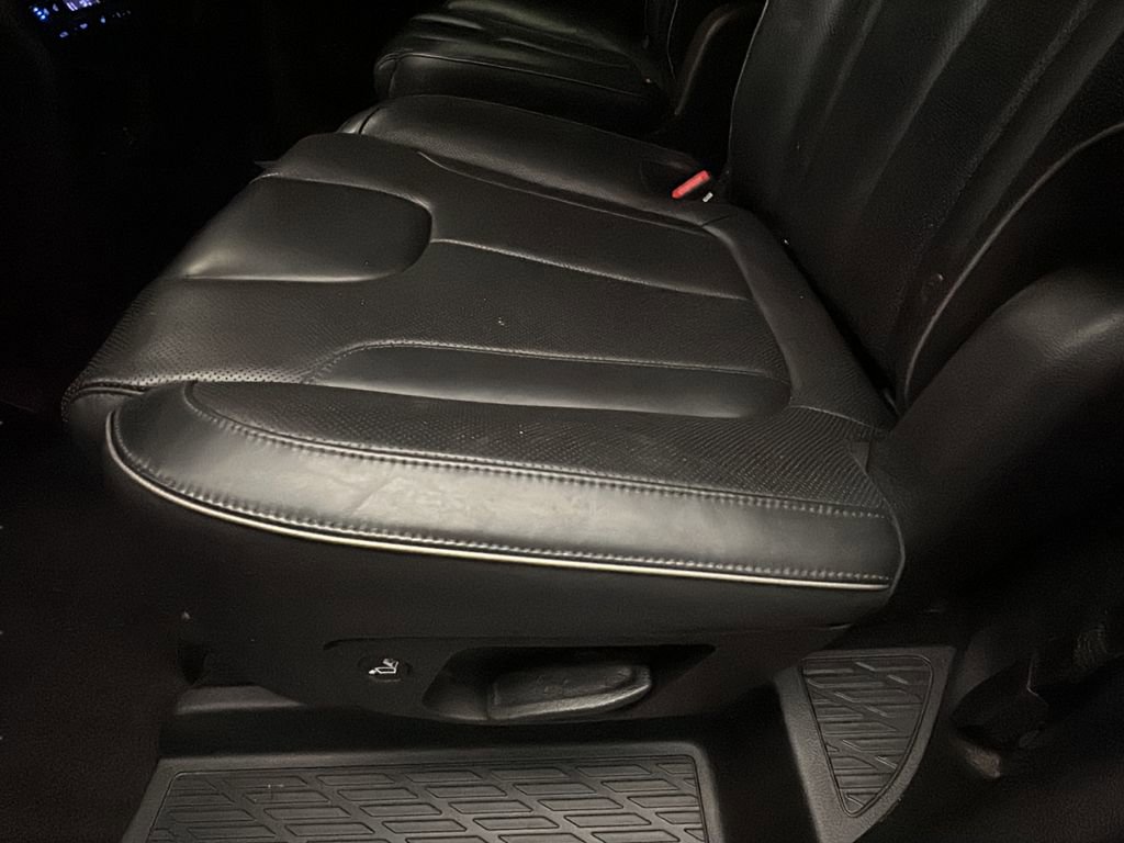 Used 2020 Hyundai Palisade Limited image 14