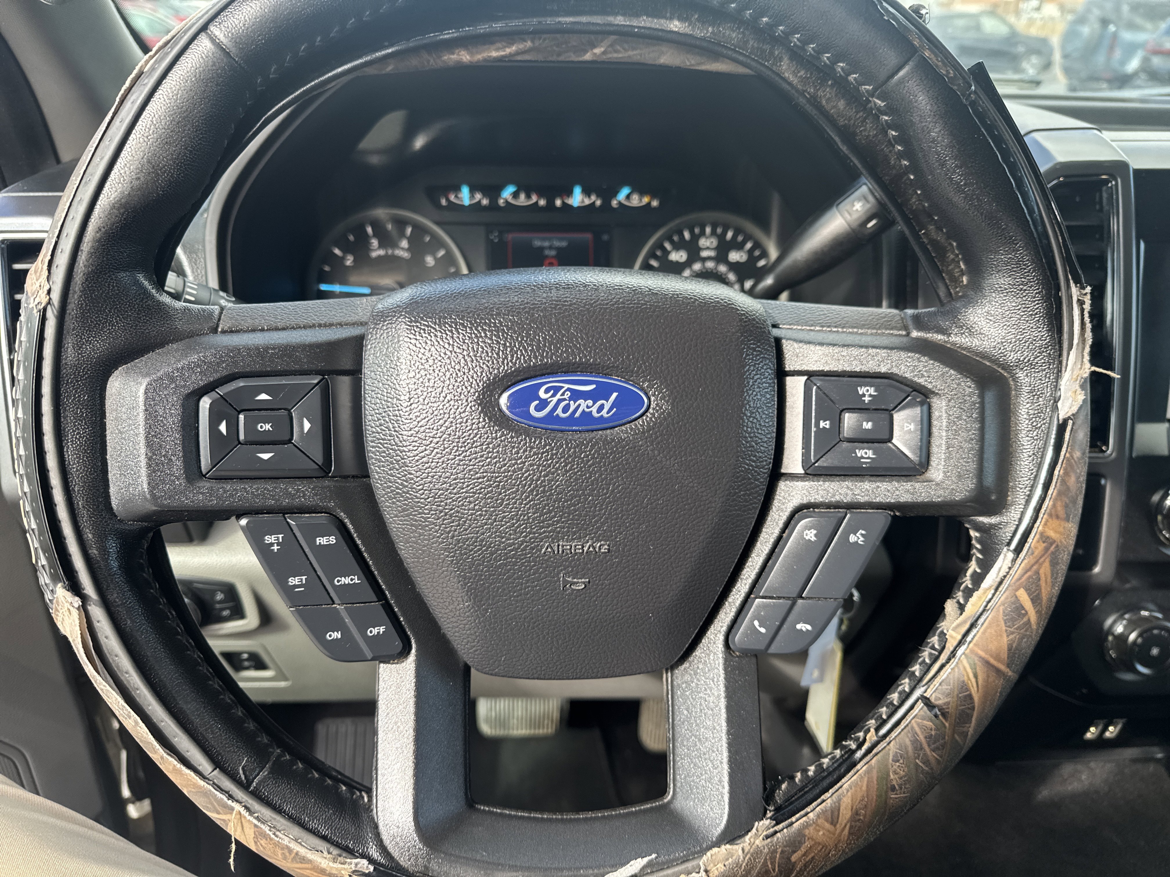 Used 2019 Ford F150 XLT w/ Equipment Group 301A Mid image 17