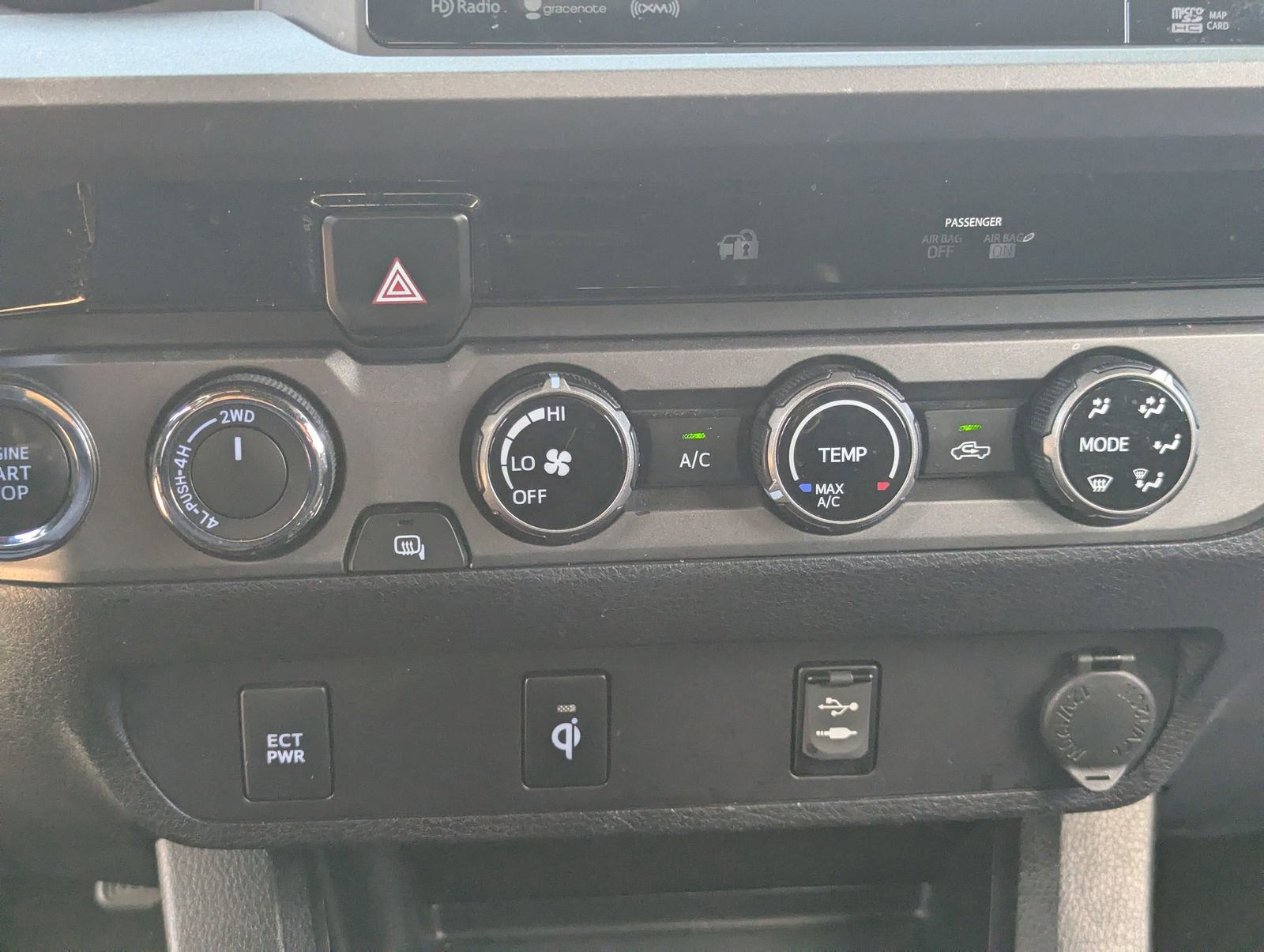 Used 2017 Toyota Tacoma TRD Off-Road w/ Tow Package image 22