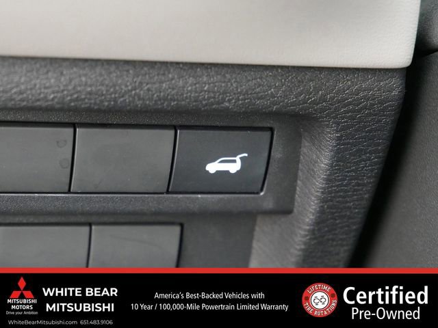 Used 2025 Mitsubishi Outlander SE AWD/4WD image 21