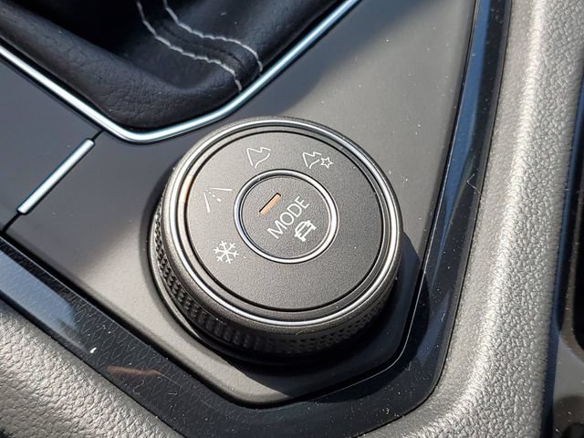 New 2026 Volkswagen Taos SEL AWD/4WD image 33
