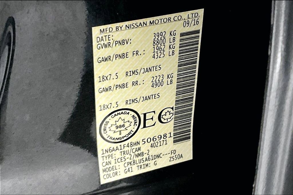 Used 2017 Nissan Titan PRO-4X image 19