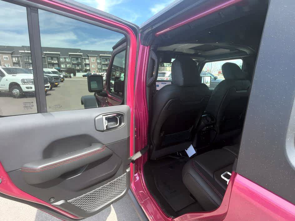 New 2026 Jeep Wrangler Unlimited Rubicon w/ Safety Group AWD/4WD image 19