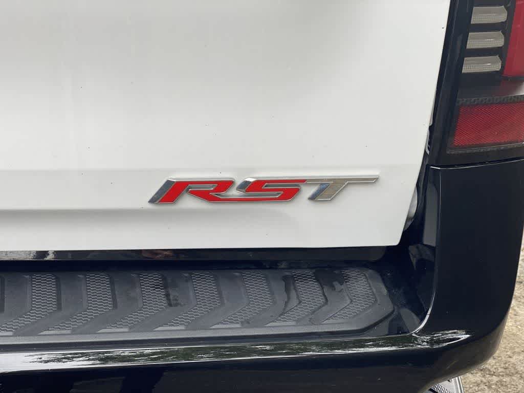 Used 2025 Chevrolet Silverado EV RST AWD/4WD image 10