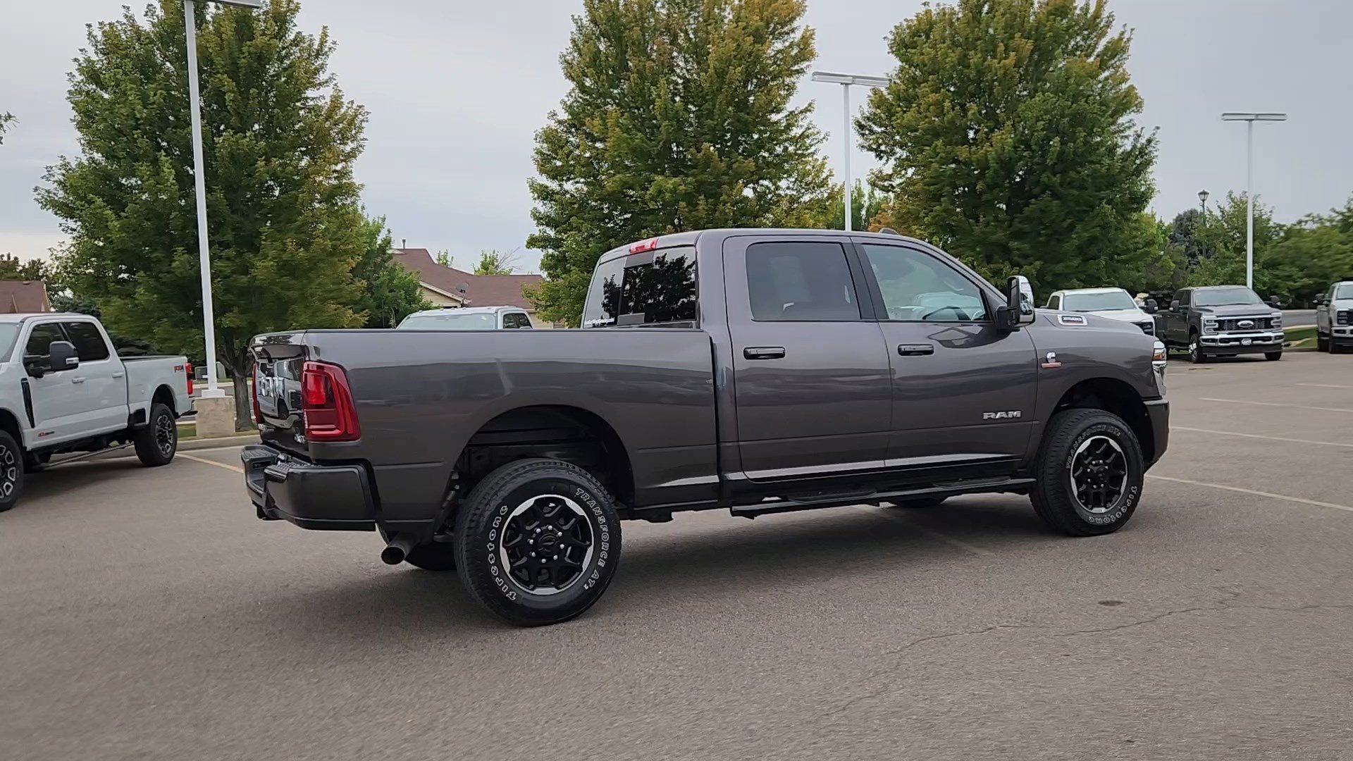Used 2025 RAM 2500 Laramie AWD/4WD image 14