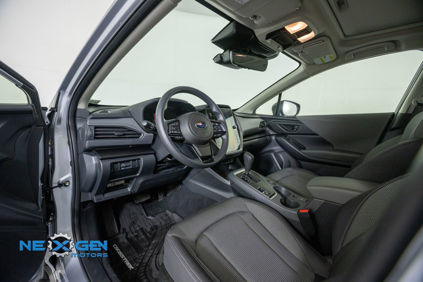 Used 2024 Subaru Crosstrek 2.0i Premium AWD/4WD image 10