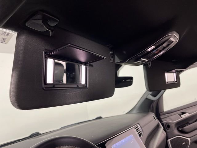 Used 2024 Jeep Wagoneer Series II w/ Flexible Seating Group image 36