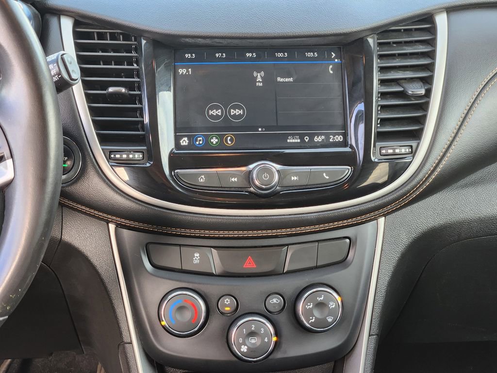 Used 2018 Chevrolet Trax LT w/ LT Convenience Package image 20