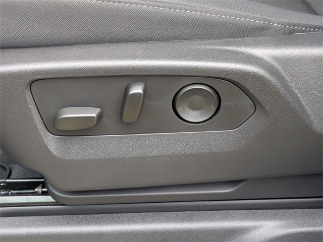 New 2025 Chevrolet Silverado 2500 Custom w/ Custom Value Package image 11