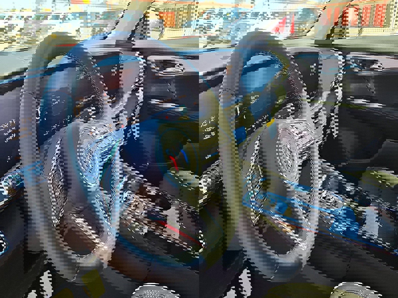 New 2026 Buick Envision Avenir image 13