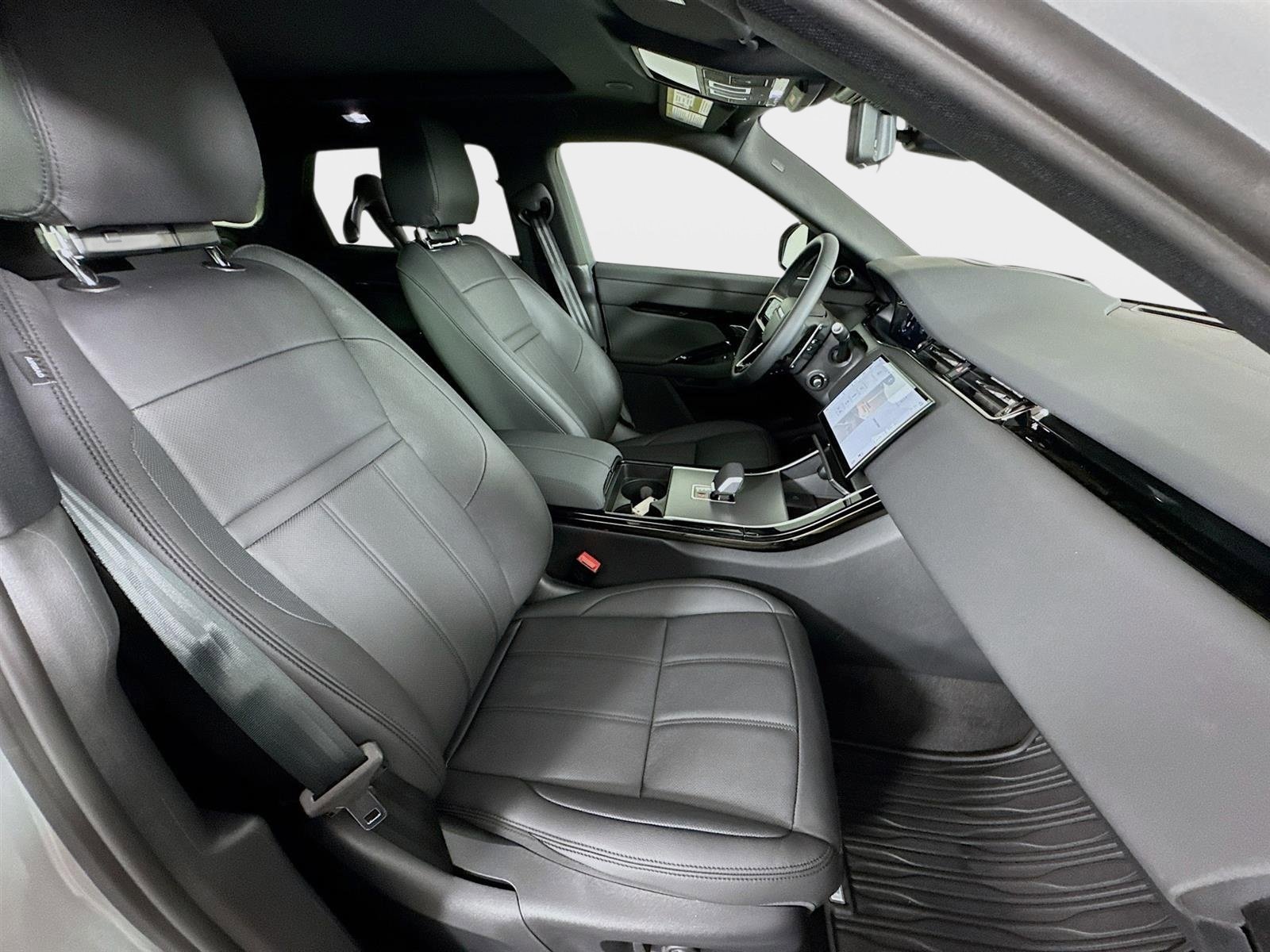 New 2026 Land Rover Range Rover Evoque S AWD/4WD image 30