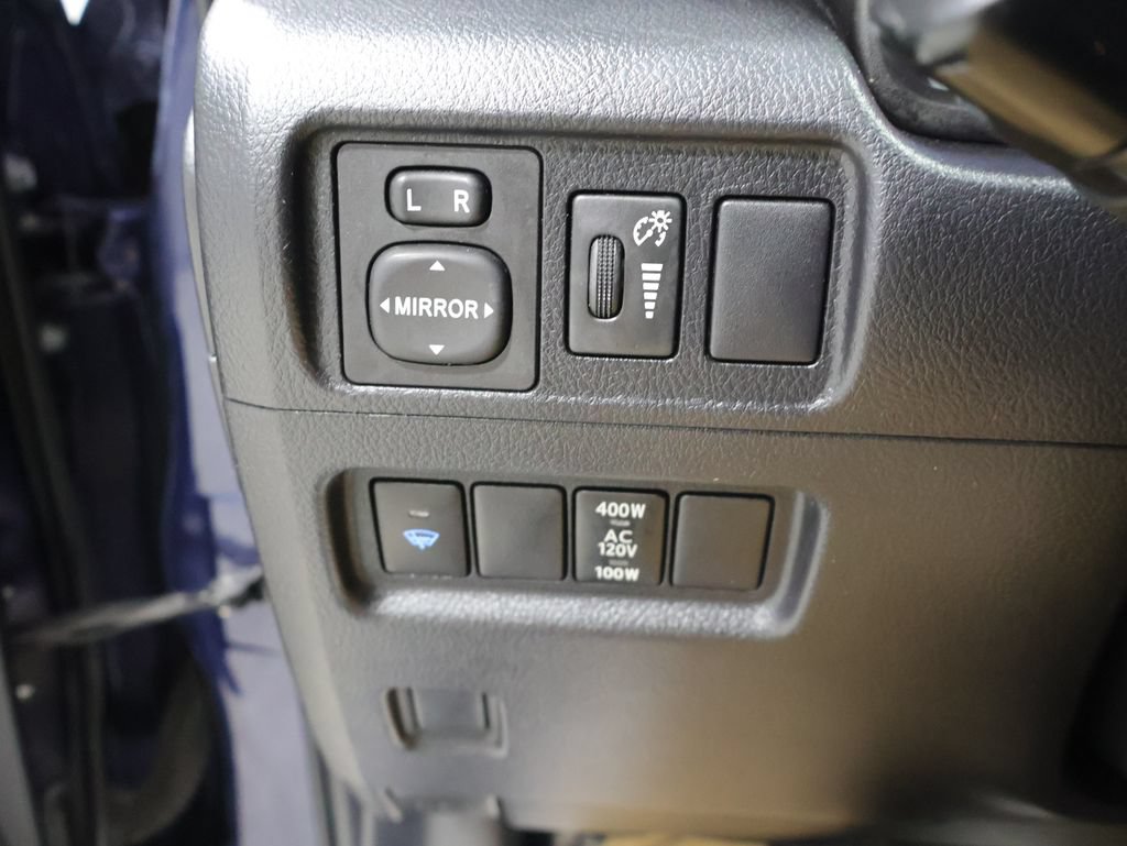 Used 2014 Toyota 4Runner SR5 Premium AWD/4WD image 31