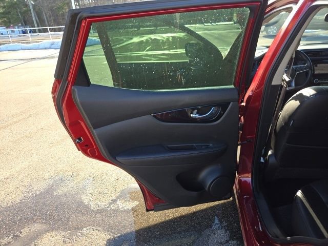 Used 2022 Nissan Rogue Sport SL image 31