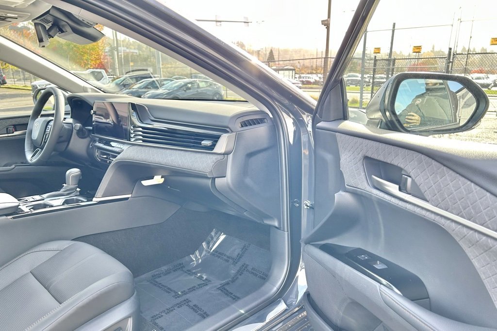 New 2026 Toyota Camry XLE image 15