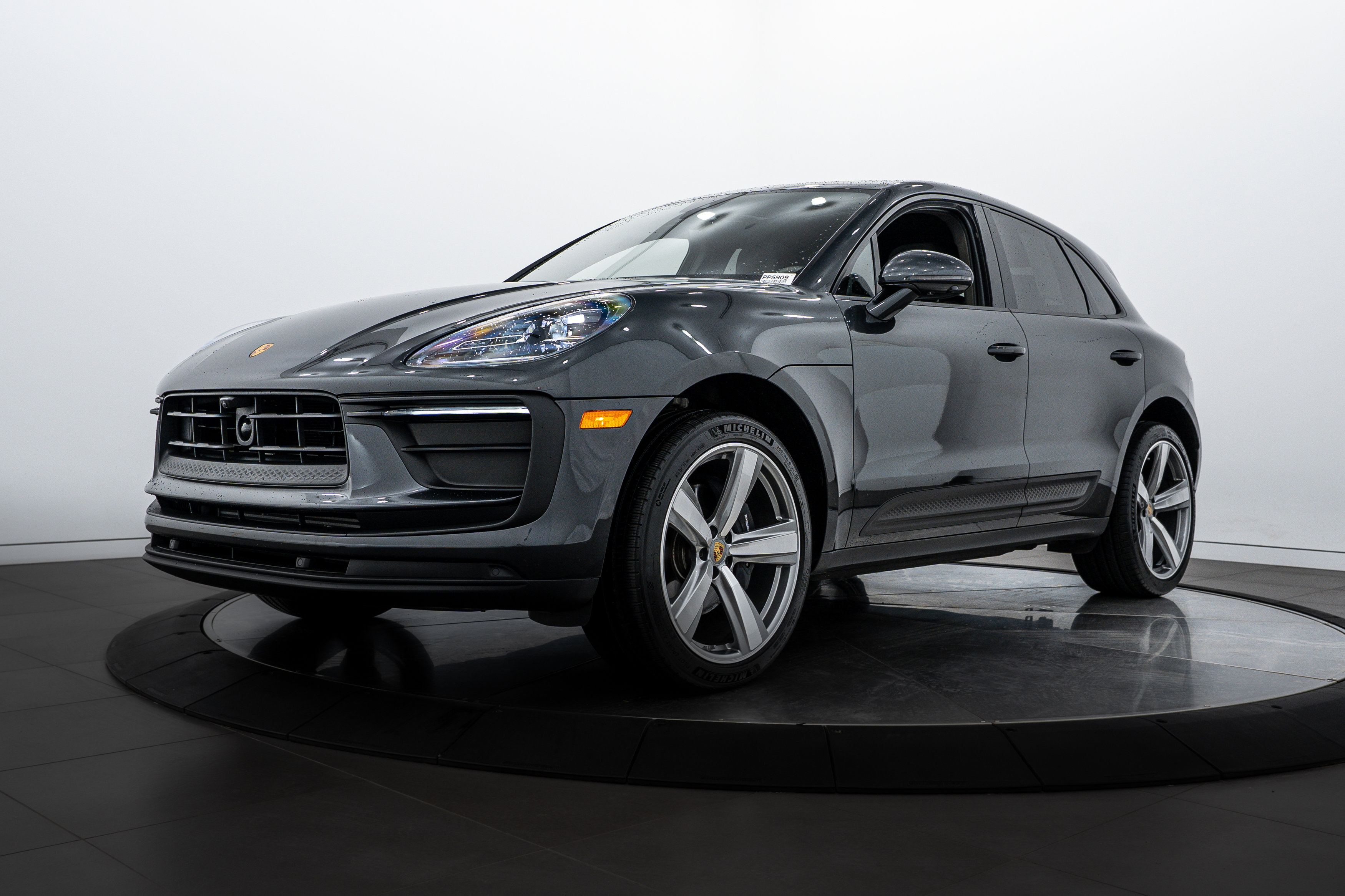 Certified 2023 Porsche Macan