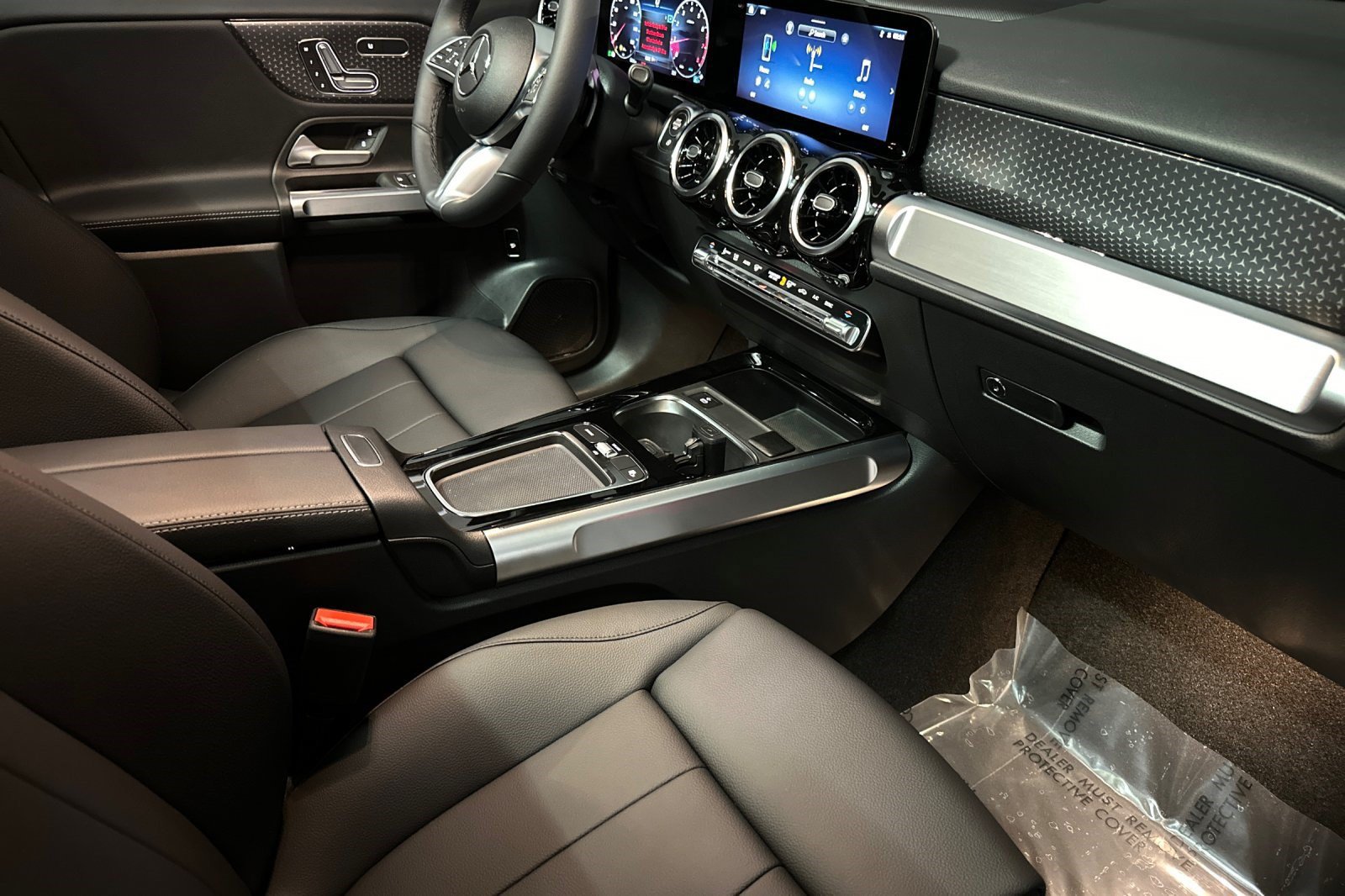 New 2026 Mercedes-Benz GLB 250 image 26