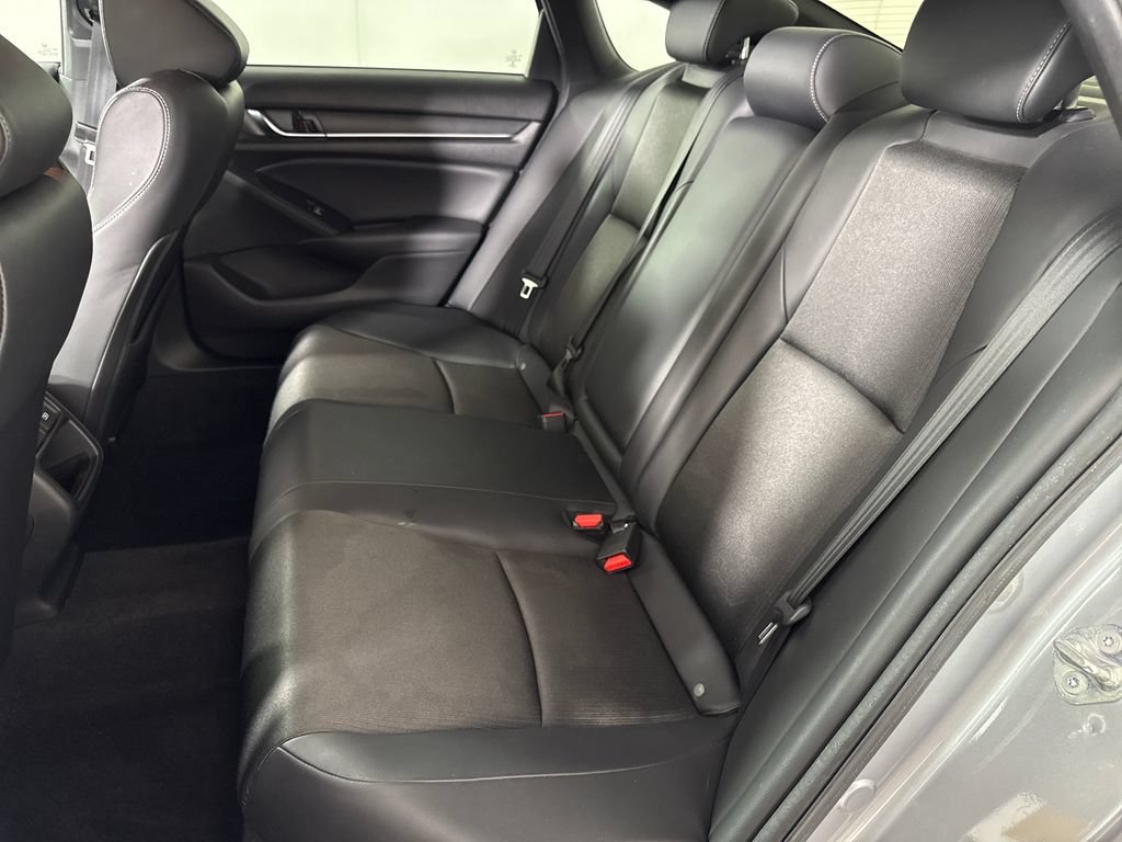 Used 2022 Honda Accord Sport image 12